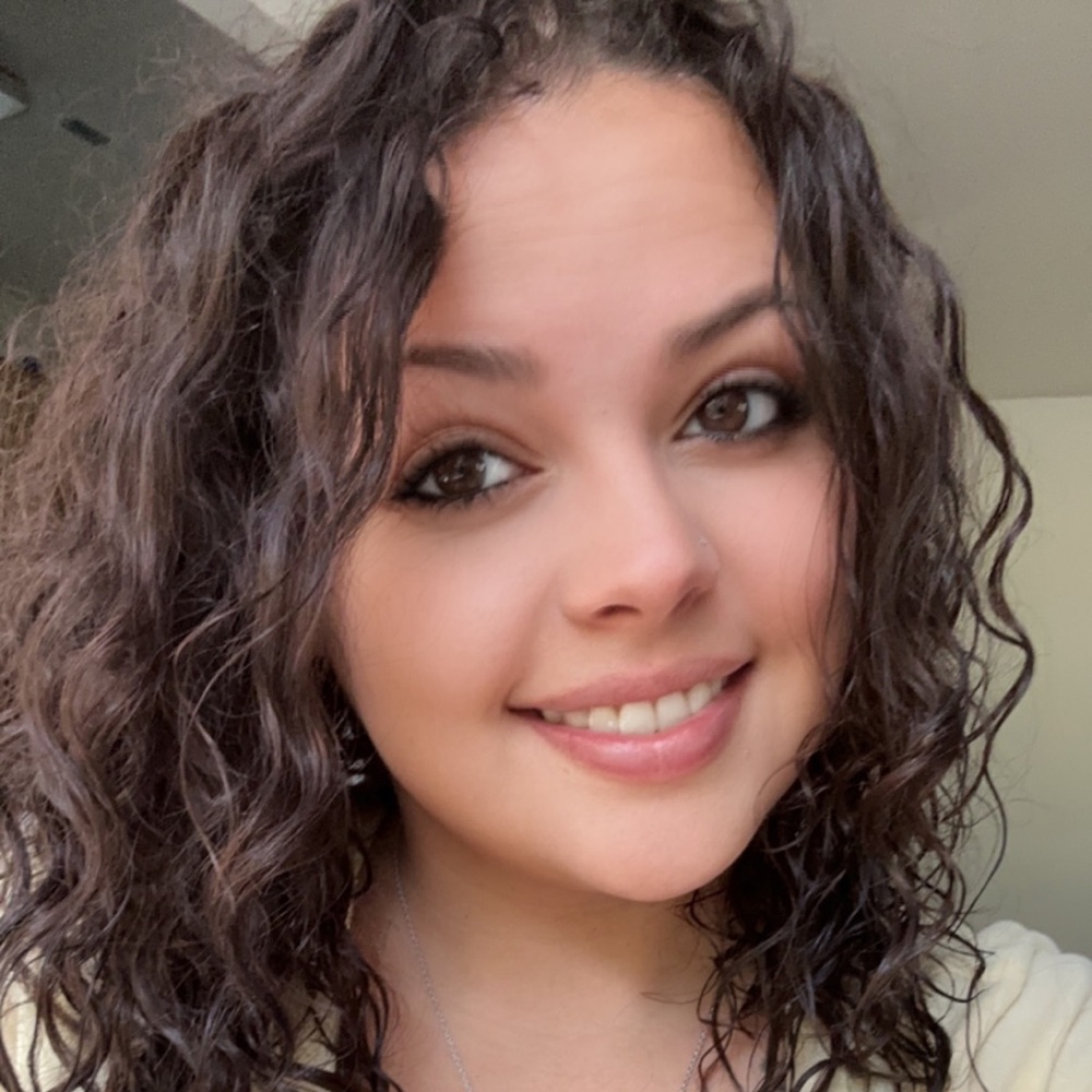 Meet your Posher, Maria